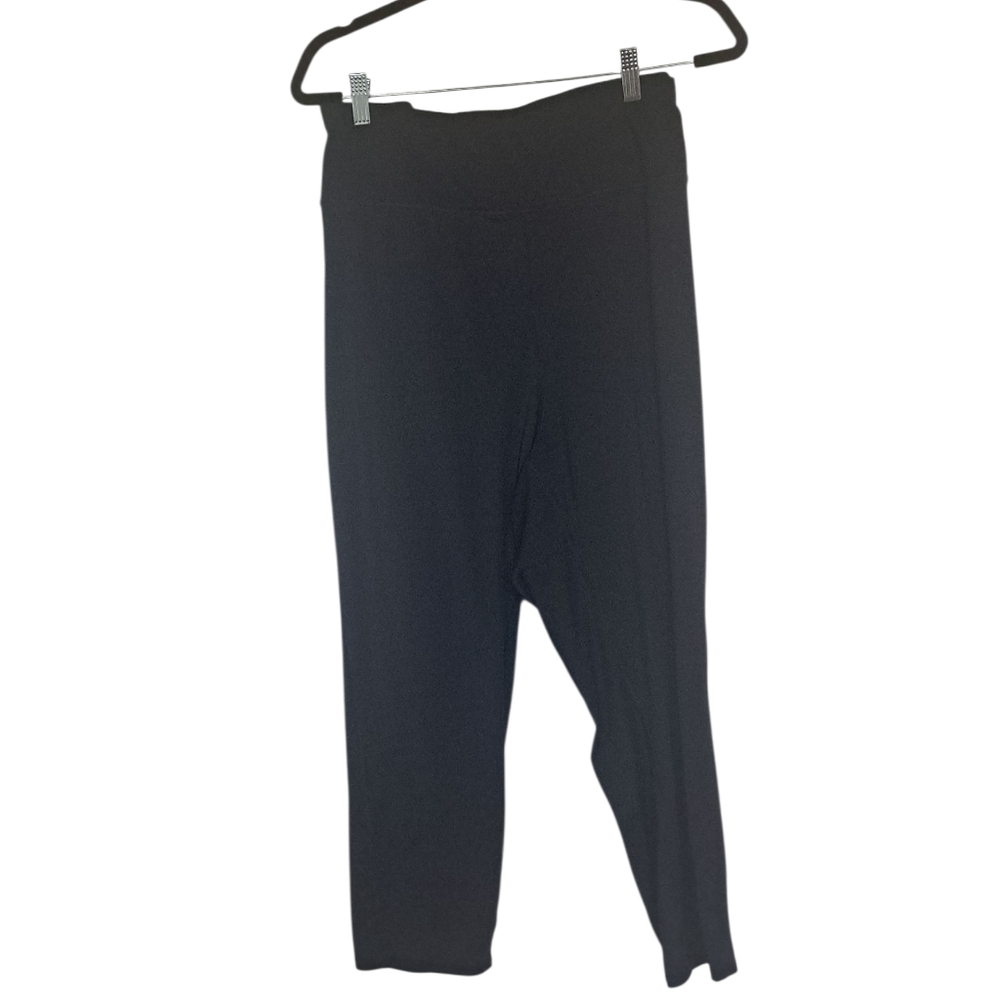 #097 Torrid 5 Performance Lite Crop Active Legging - image 1